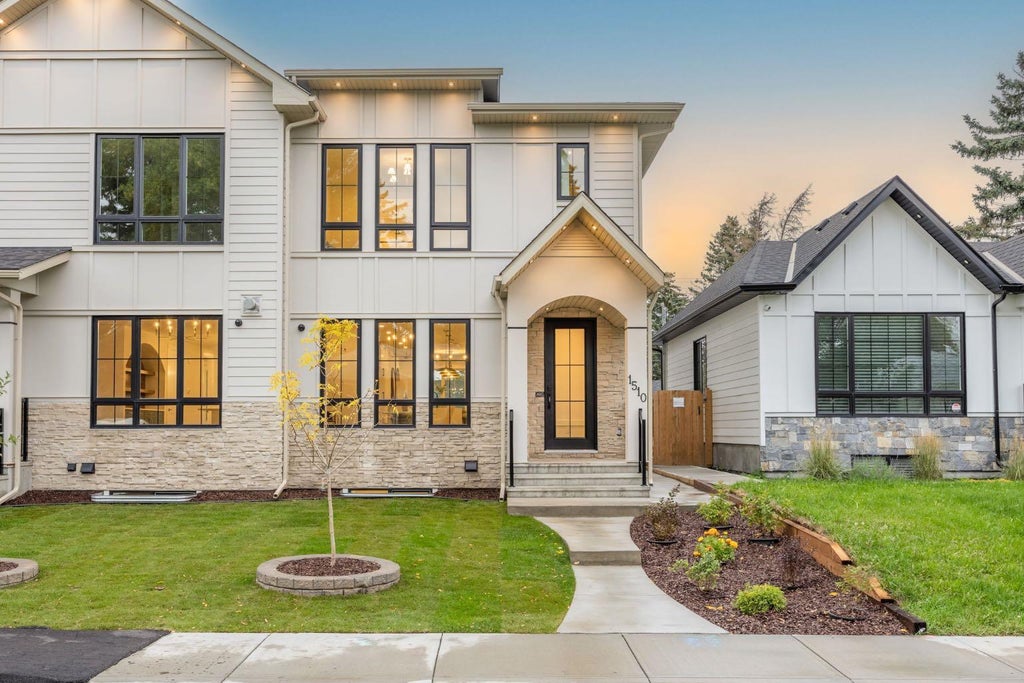 Photo of 1510 20a Street NW, Calgary, AB T2N 2L5 (MLS # A2346010)
