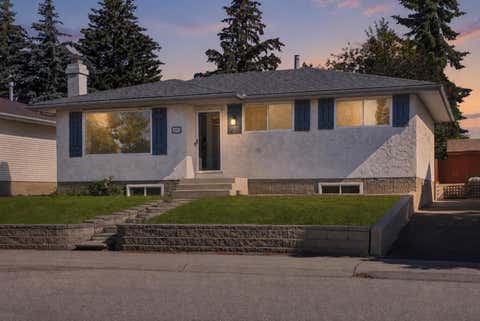 Photo of 1816 Lynnover Road SE, Calgary, AB T2C 1L3 (MLS # A2327168)