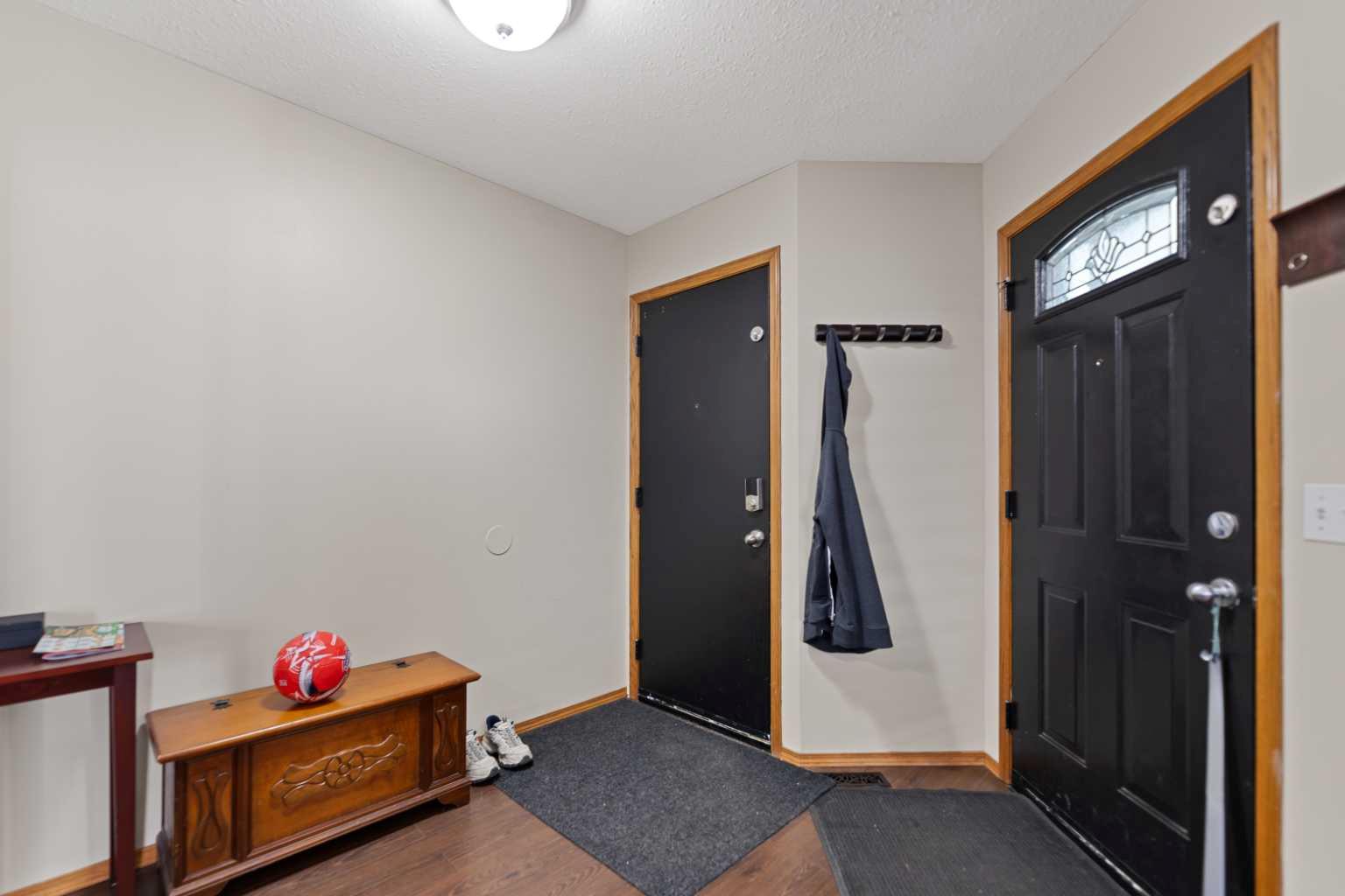 48 Sunridge Crescent NW