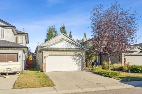 Photo of 1048 Bridlemeadows Manor SW, Calgary, AB T2Y 4K9 (MLS # A2262295) Photo of 1048 Bridlemeadows Manor SW, Calgary, AB T2Y 4K9 (MLS # A2262295)