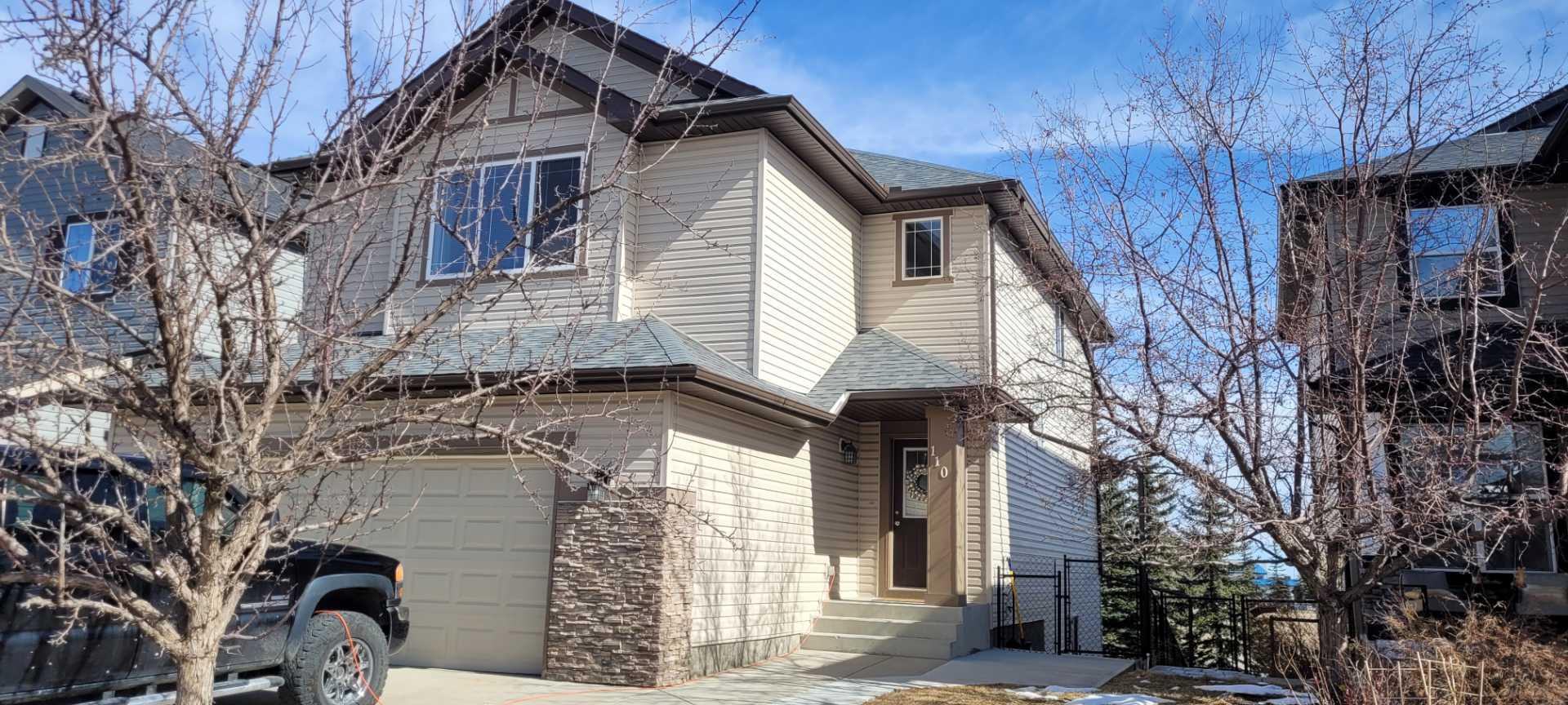 110 Bridlecrest Boulevard SW