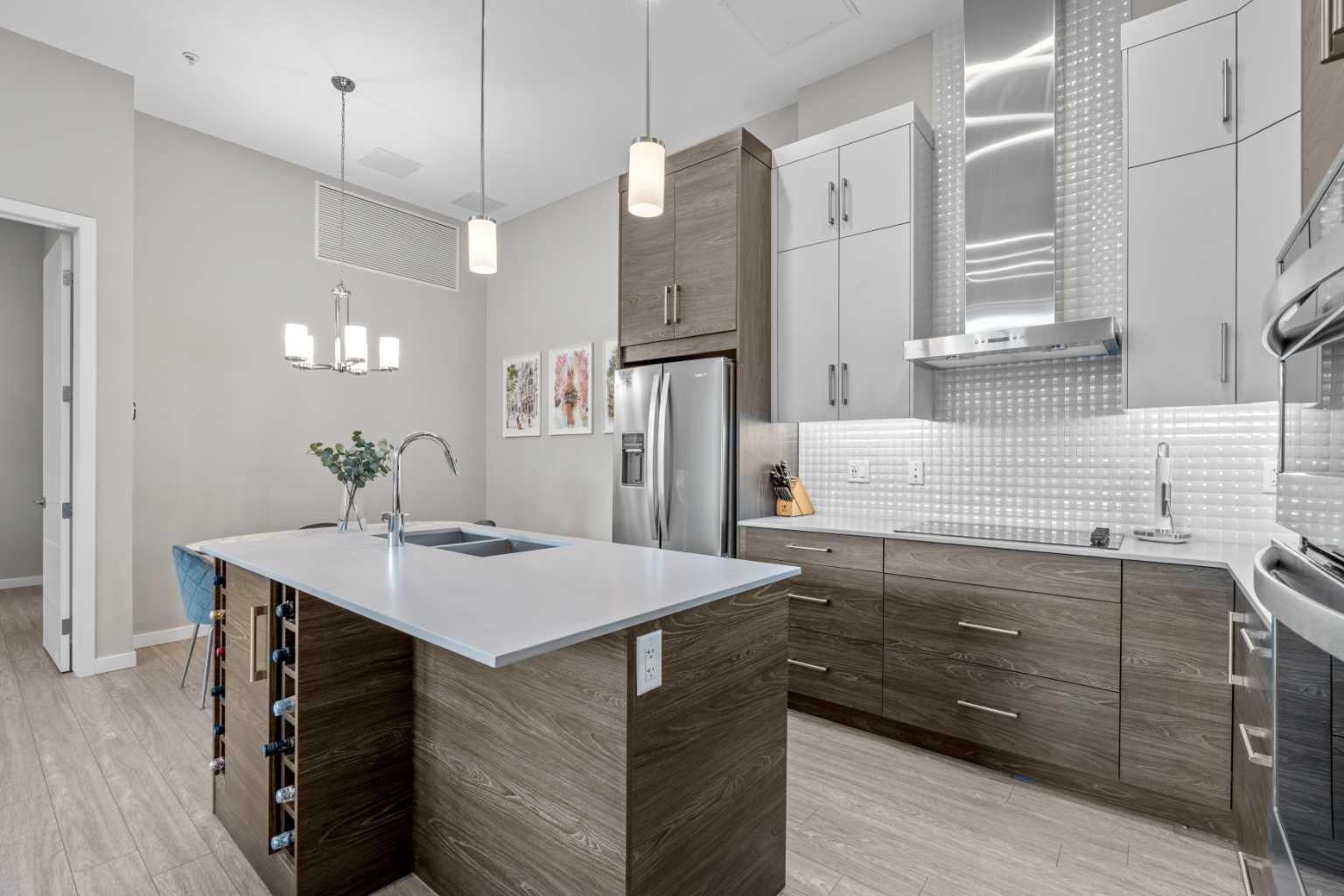 124 Mahogany Centre SE