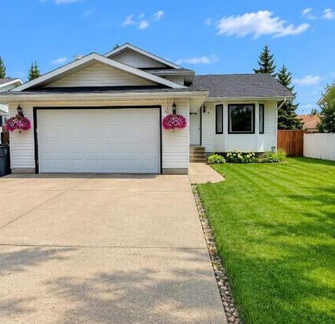 Photo of 50 Blueberry Drive, Whitecourt, AB T7S 1R3 (MLS # A2342969)