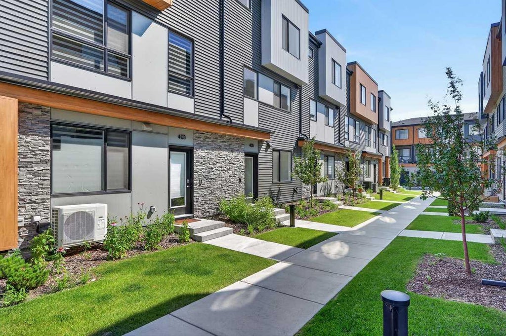 Photo of 81 MIDTOWN Boulevard SW #405, Airdrie, AB T4B 4E7 (MLS # A2328656)