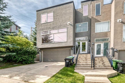Photo of 2919 17 Street SW, Calgary, AB T2T 4N6 (MLS # A2345117)