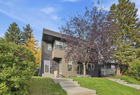 Photo of 2220 32 Avenue SW, Calgary, AB T2T 1X1 (MLS # A2347948)