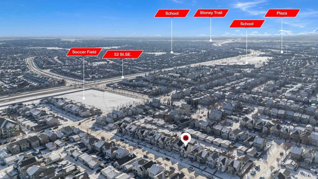 Photo of 440 Prestwick Circle SE, Calgary, AB T2Z 4H8 (MLS # A2289207)