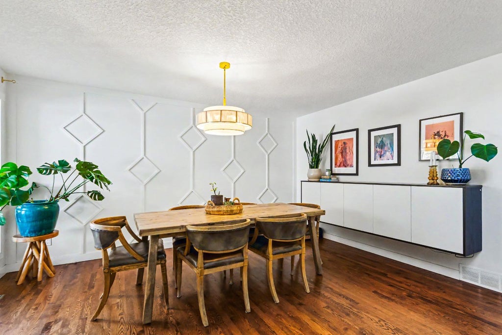 Photo of 18603 Chaparral Manor SE, Calgary, AB T2X 3L2 (MLS # A2351714)