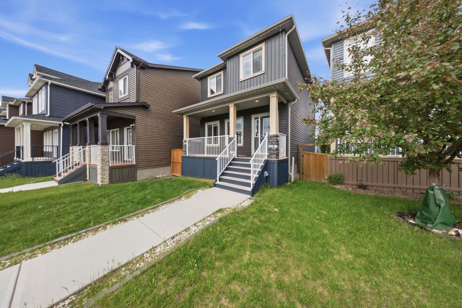 30 Evanscrest Heights NW