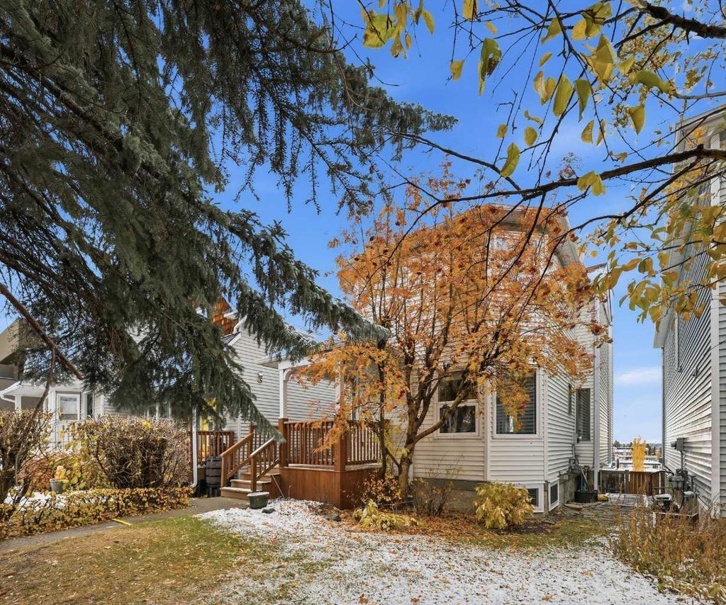 Photo of 1924 29 Avenue SW, Calgary, AB T2T 1N1 (MLS # A2354746)