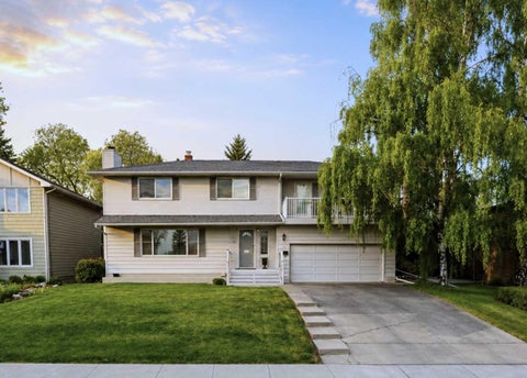 Photo of 4015 14A Street SW, Calgary, AB T2T 3Y3 (MLS # A2344848)