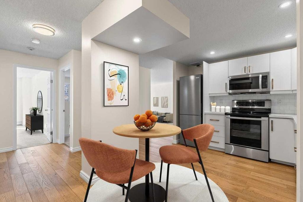 Photo of 1011 12 Avenue SW #206, Calgary, AB T2R 0J5 (MLS # A2295465)