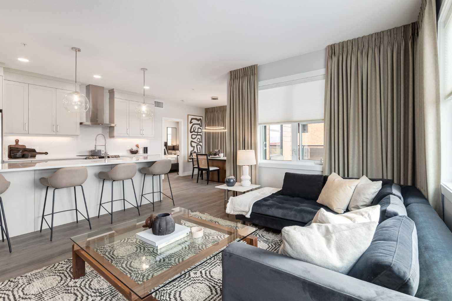 110 Greenbriar Place NW 1112