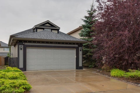 Photo of 21 Covehaven Gardens NE, Calgary, AB T3K 5W3 (MLS # A2337396)