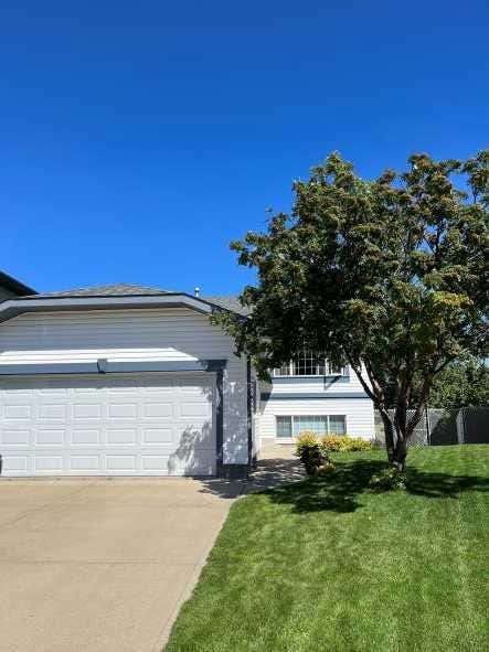 Photo of 58 Linn Close, Red Deer, AB T4R 2T5 (MLS # A2295704)