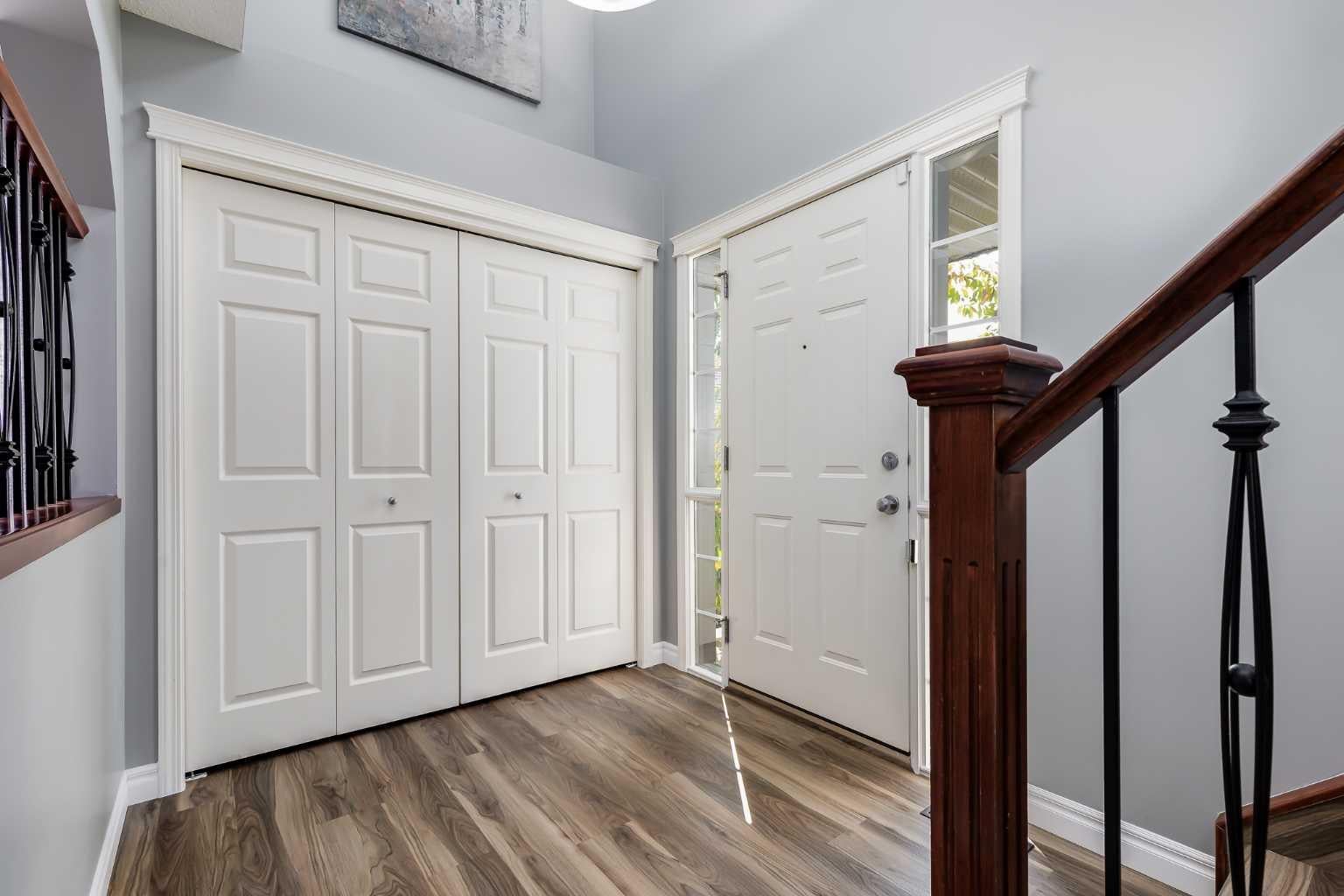 32 Valley Crest Gardens NW