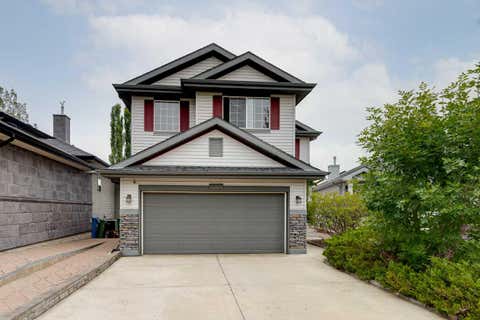 Photo of 32 Valley Crest Gardens NW, Calgary, AB T3B 5W8 (MLS # A2338202)