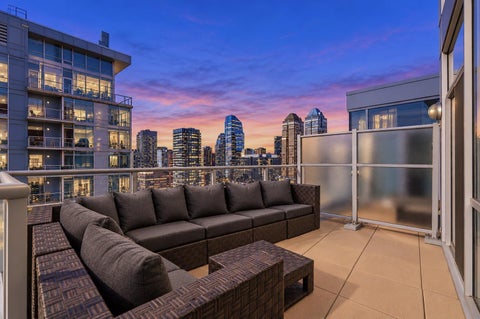 Photo of 135 13 Avenue SW #2206, Calgary, AB T2R 0W8 (MLS # A2353941)