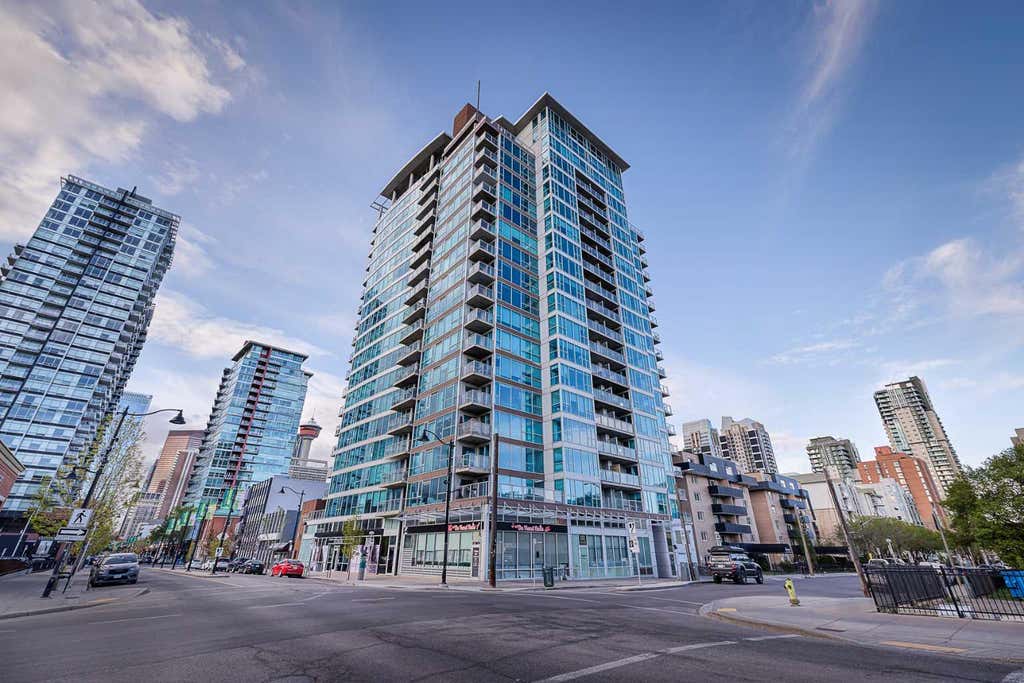 Photo of 188 15 Avenue SW #407, Calgary, AB T2R 1S4 (MLS # A2324747)