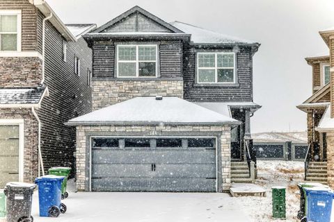 144 Nolancrest Circle NW Calgary AB T3R 0T7