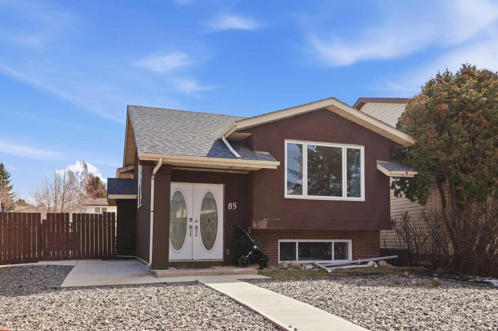 Photo of 85 Abergale Close NE, Calgary, AB T2A 6J2 (MLS # A2320723)