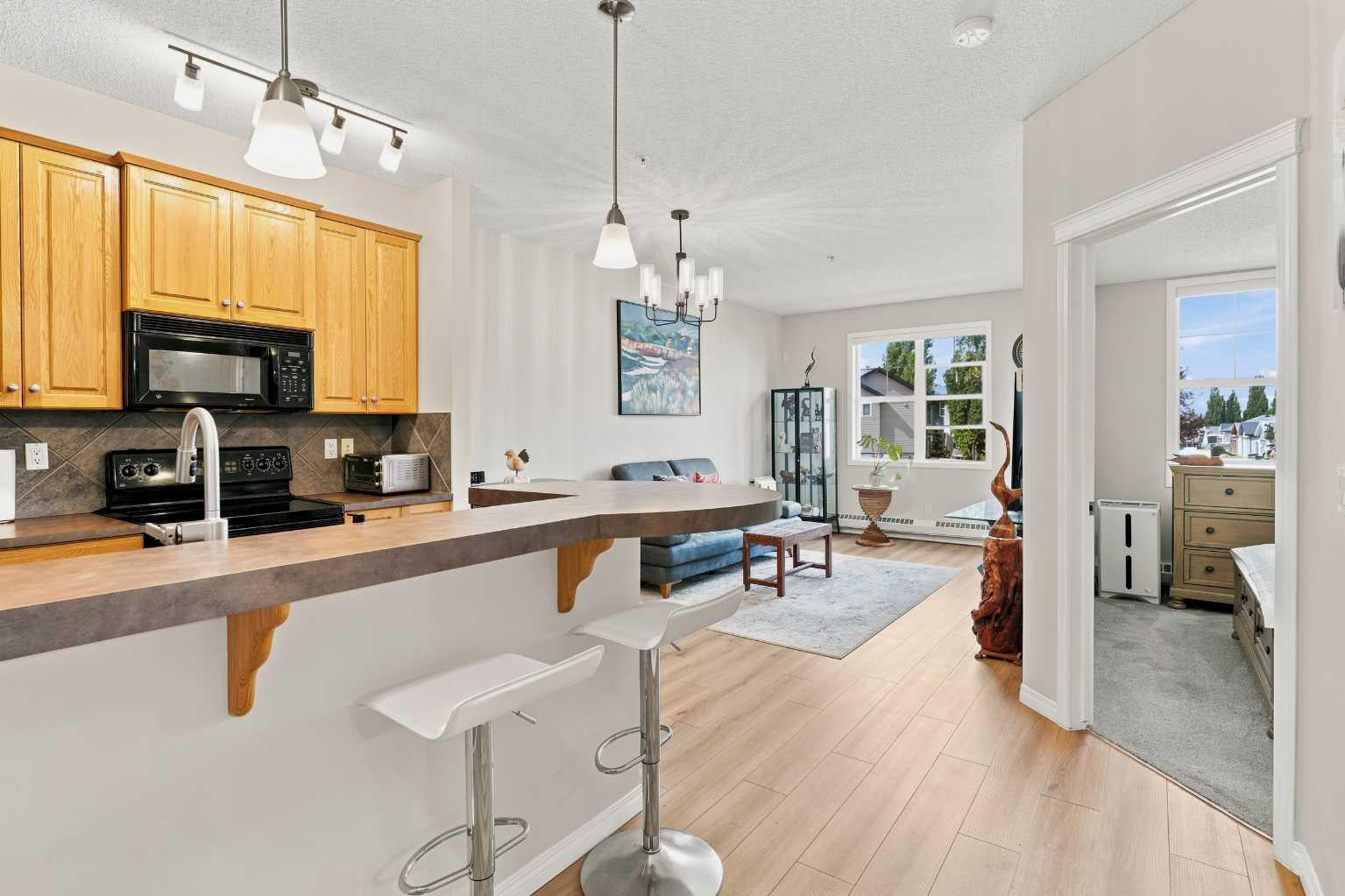 25 Prestwick Drive SE 208