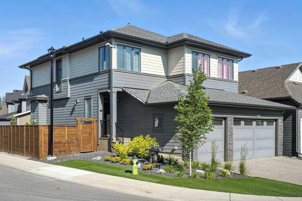 Photo of 804 Shawnee Terrace SW, Calgary, AB T2Y 0P6 (MLS # A2244918)