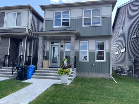 551 Wolf Creek Way SE Calgary AB T2X 4Y9