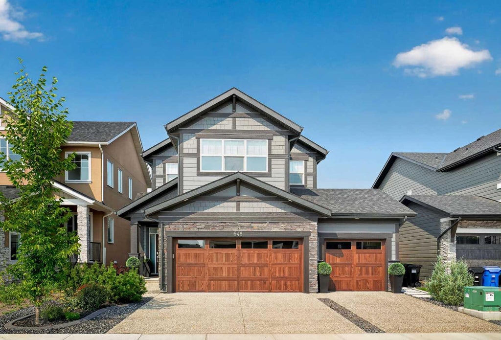 Photo of 648 Legacy Woods Circle SE, Calgary, AB T2X 5A8 (MLS # A2350537)