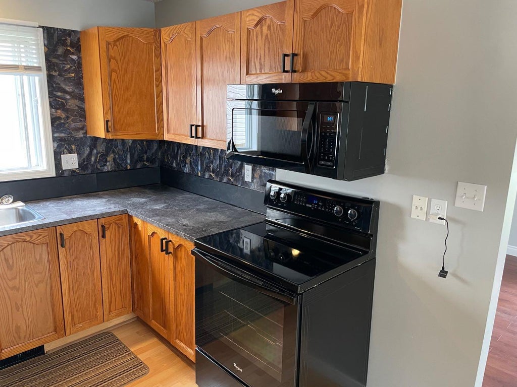 Photo of 33 Graham Road, Whitecourt, AB T7S 1B7 (MLS # A2348490)