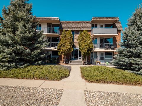 1716 Henderson Lake Boulevard S 302 Lethbridge AB T1K 3C2
