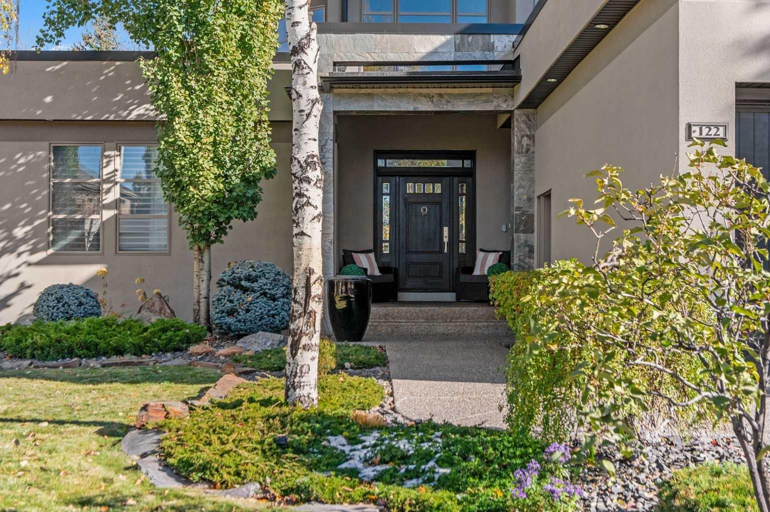 122 Aspen Ridge Place SW