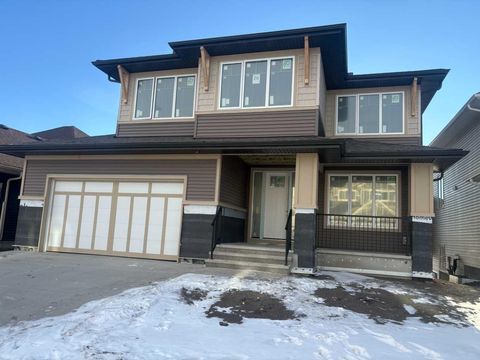 26 Heritage Close Cochrane AB T4C 3G8