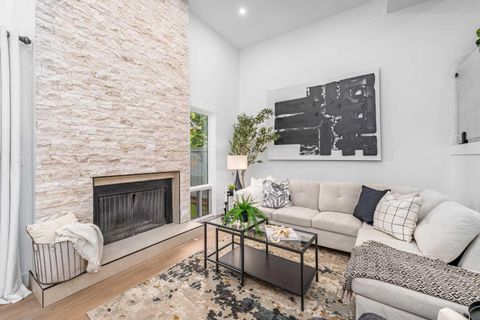Photo of 27 Silver Springs Drive NW #72, Calgary, AB T3B 4N3 (MLS # A2259063) Photo of 27 Silver Springs Drive NW #72, Calgary, AB T3B 4N3 (MLS # A2259063)