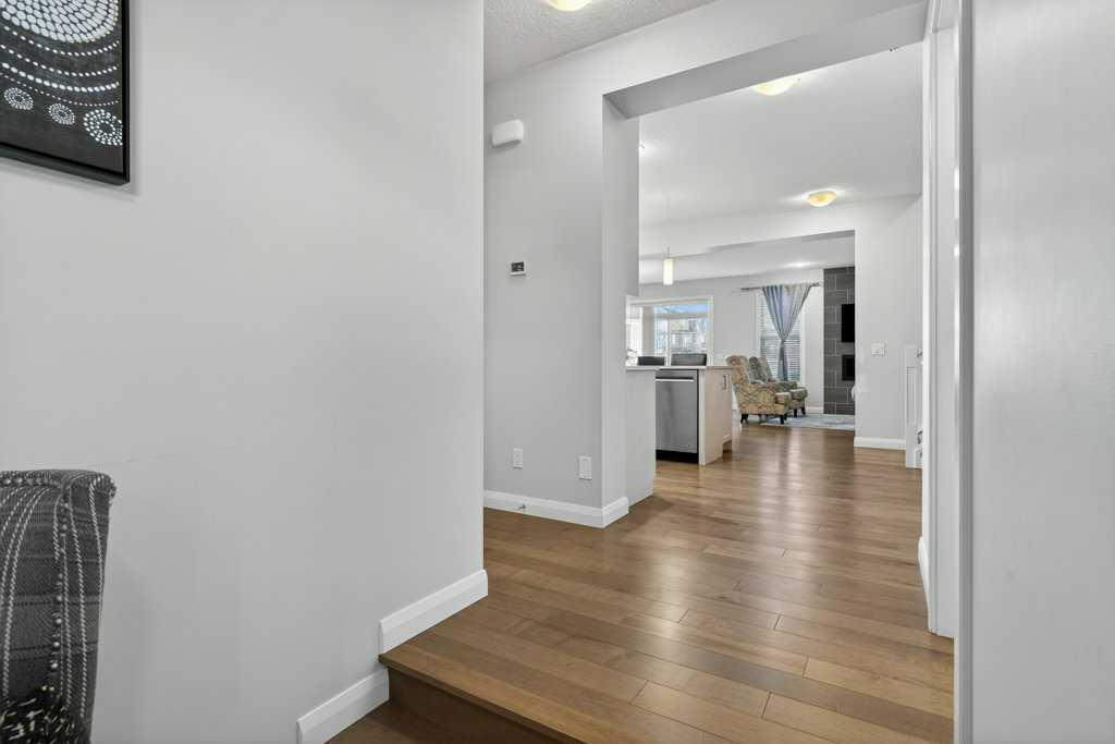 139 Evansglen Circle NW