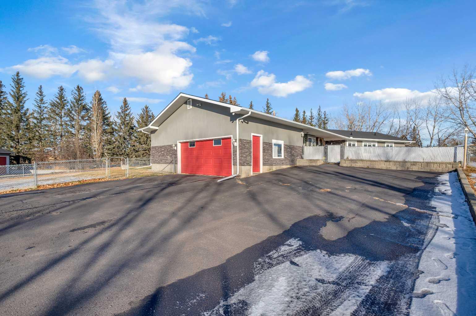 261161 Mountain View Road