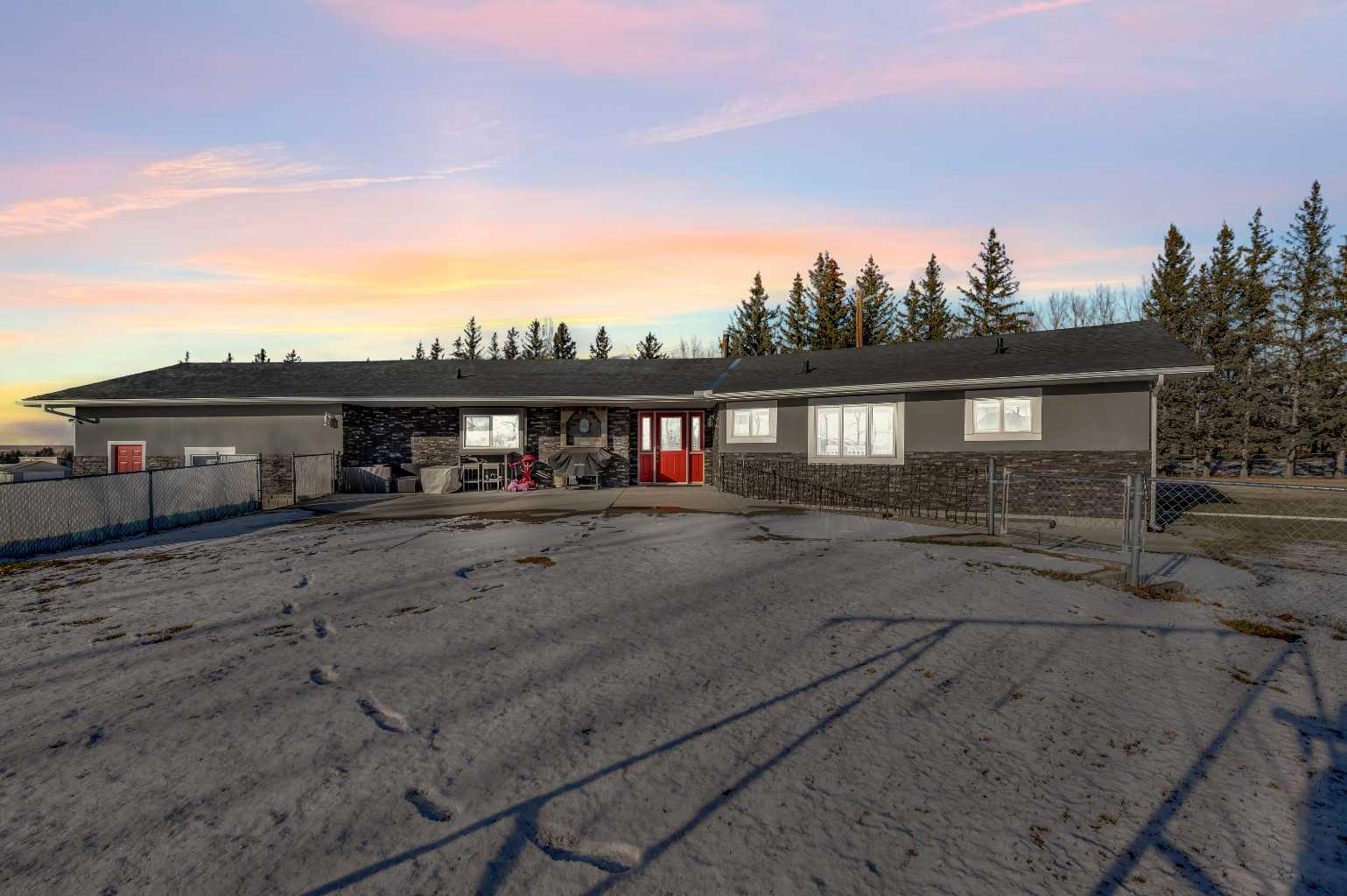 261161 Mountain View Road