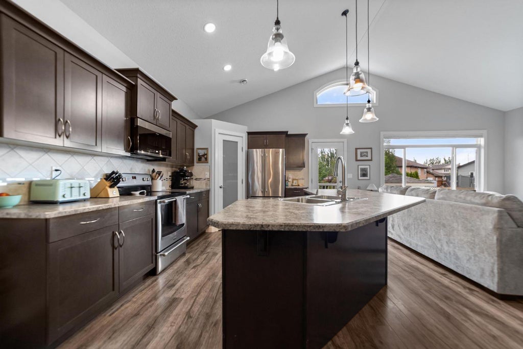 Photo of 3419 51 Street, Camrose, AB T4V 5J2 (MLS # A2317724)