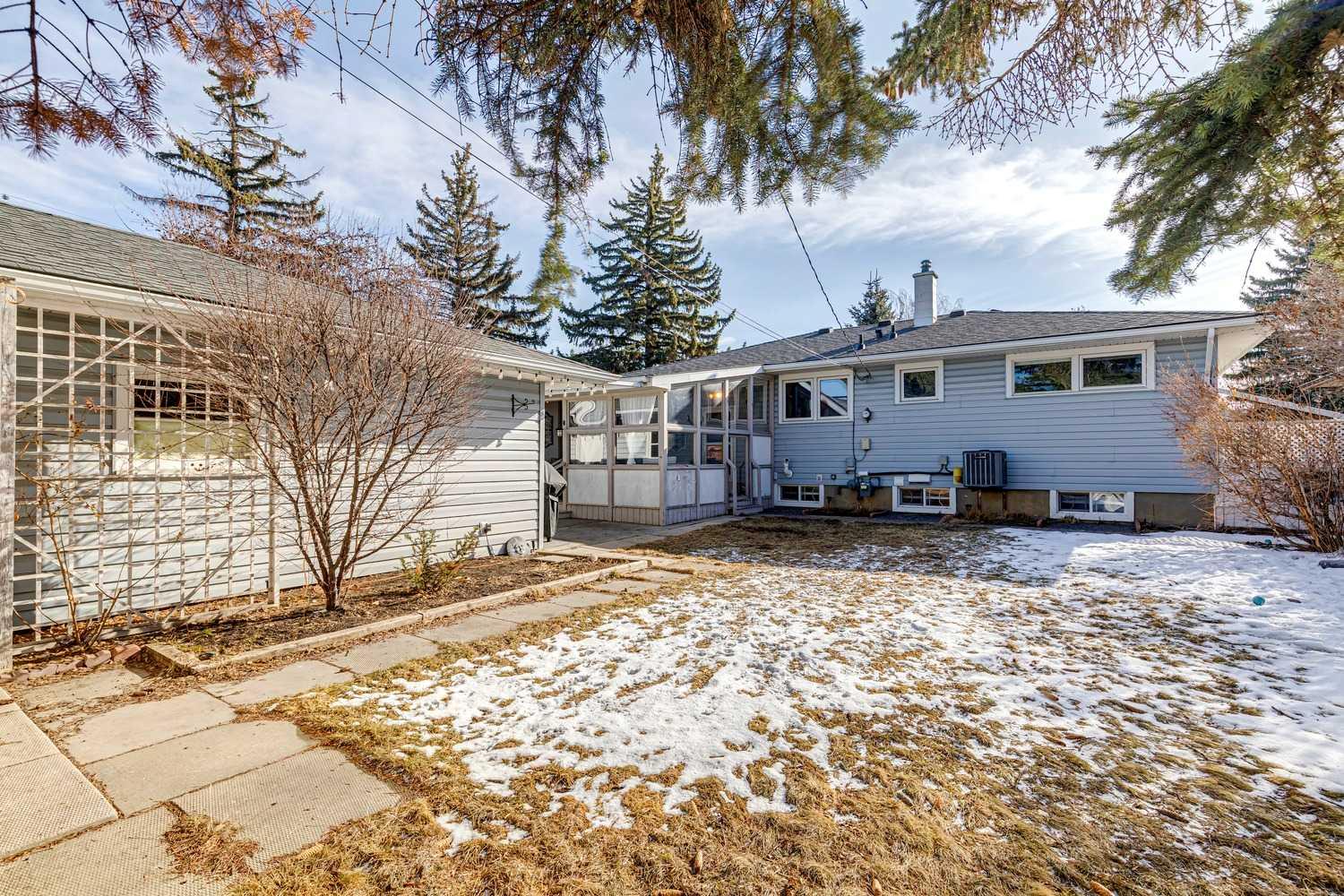 407 Arlington Drive SE