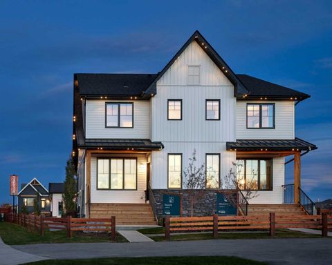 Photo of 159 Royston Green NW, Calgary, AB T3L 0N8 (MLS # A2301527)