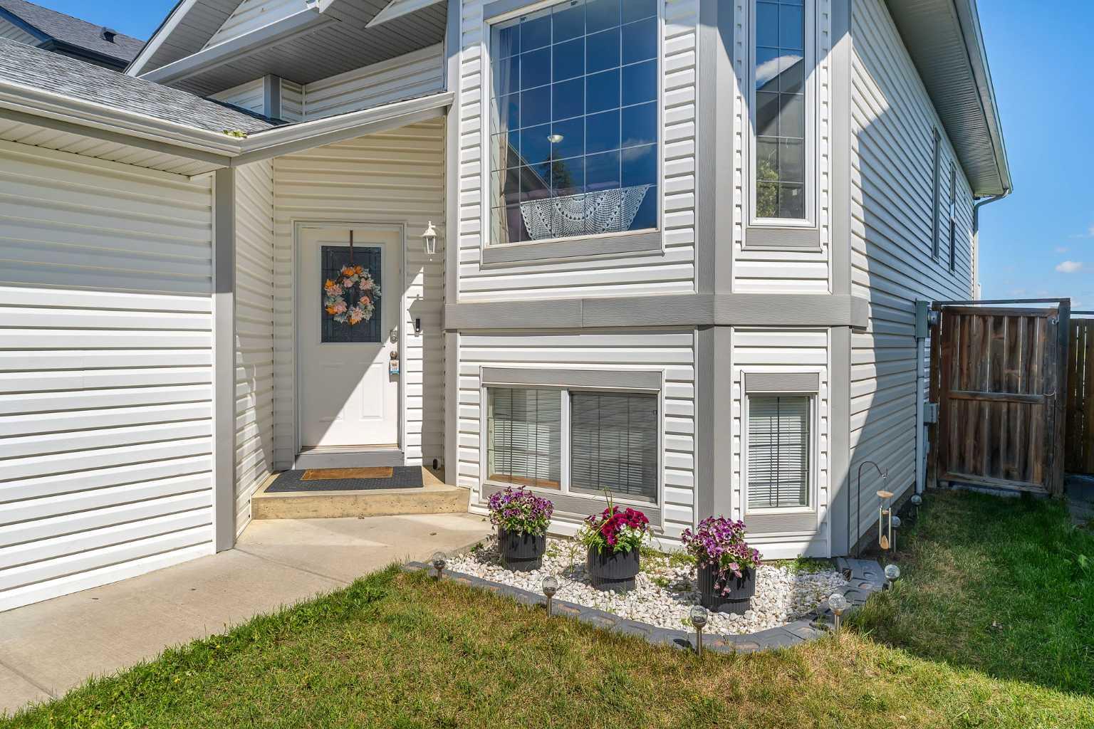 231 Silver Springs Way NW