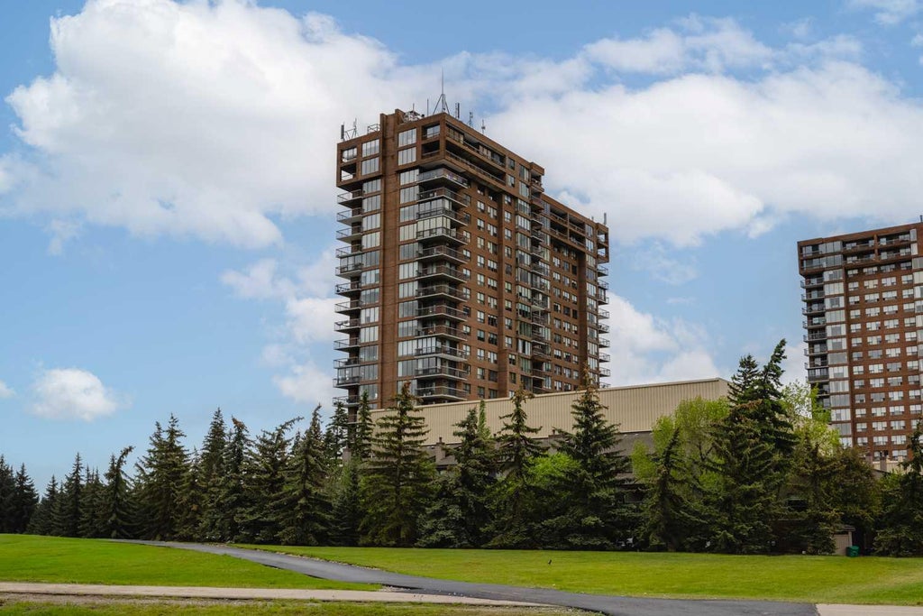 Photo of 80 Point McKay Crescent NW #1003, Calgary, AB T3B 4W4 (MLS # A2317792)
