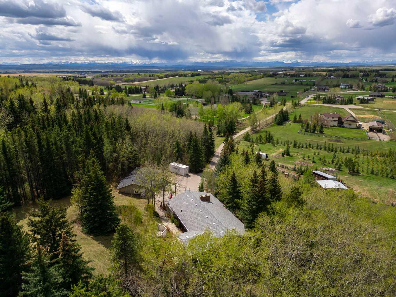 244098 Panorama Ridge SW