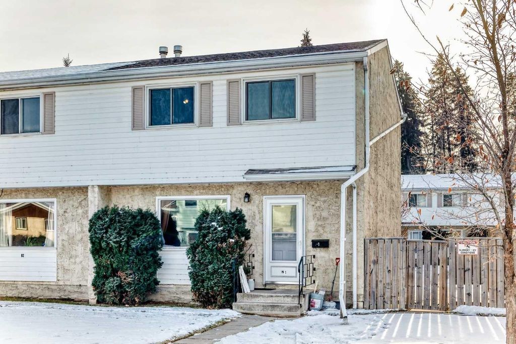 Photo of 35 Nash St #B1, Red Deer, AB T4P 1X9 (MLS # A2293401)
