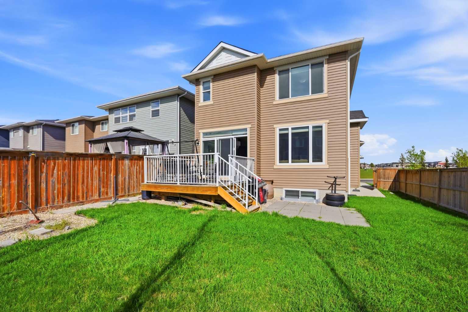 60 Redstone Grove NE