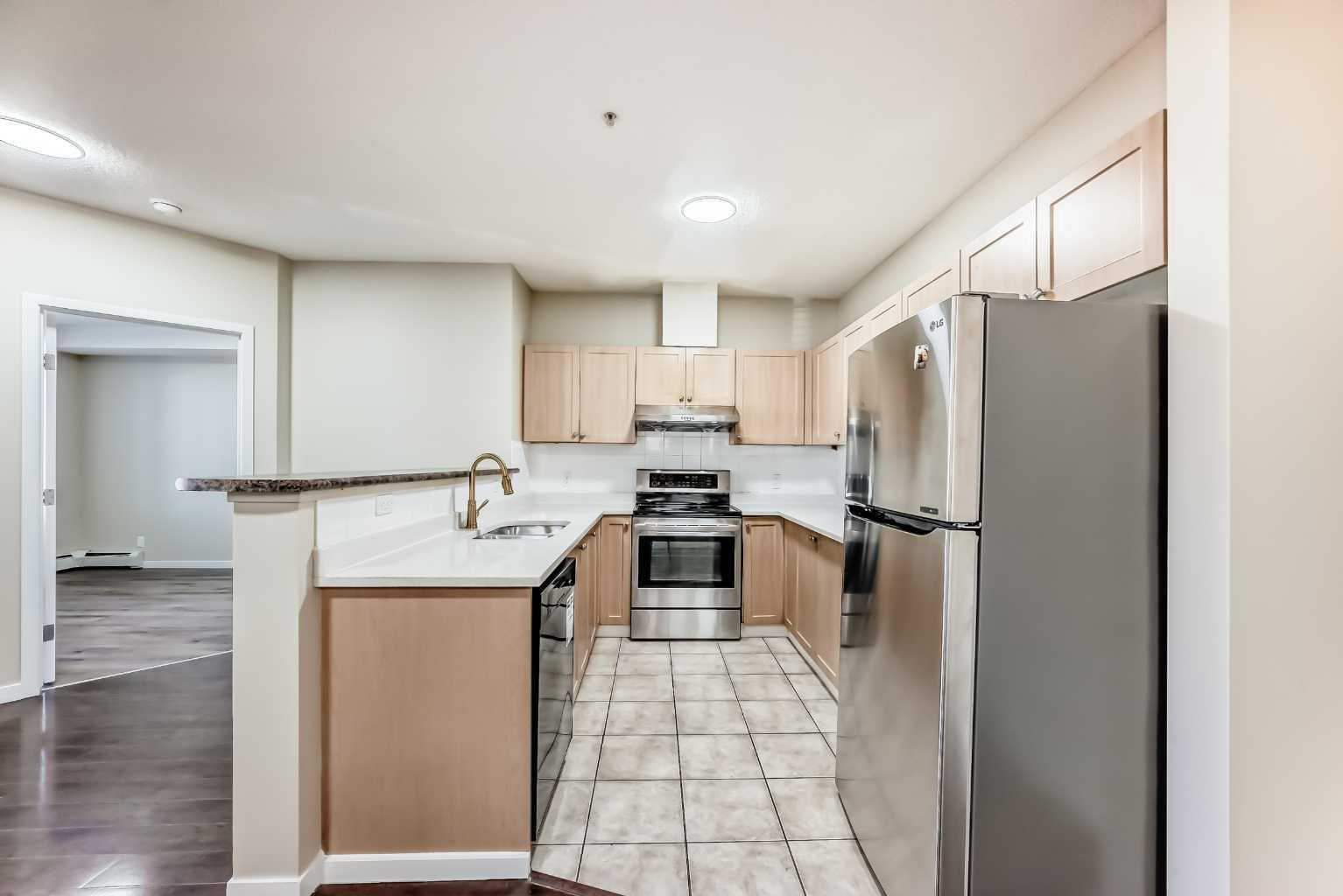 333 Taravista Drive NE 1114