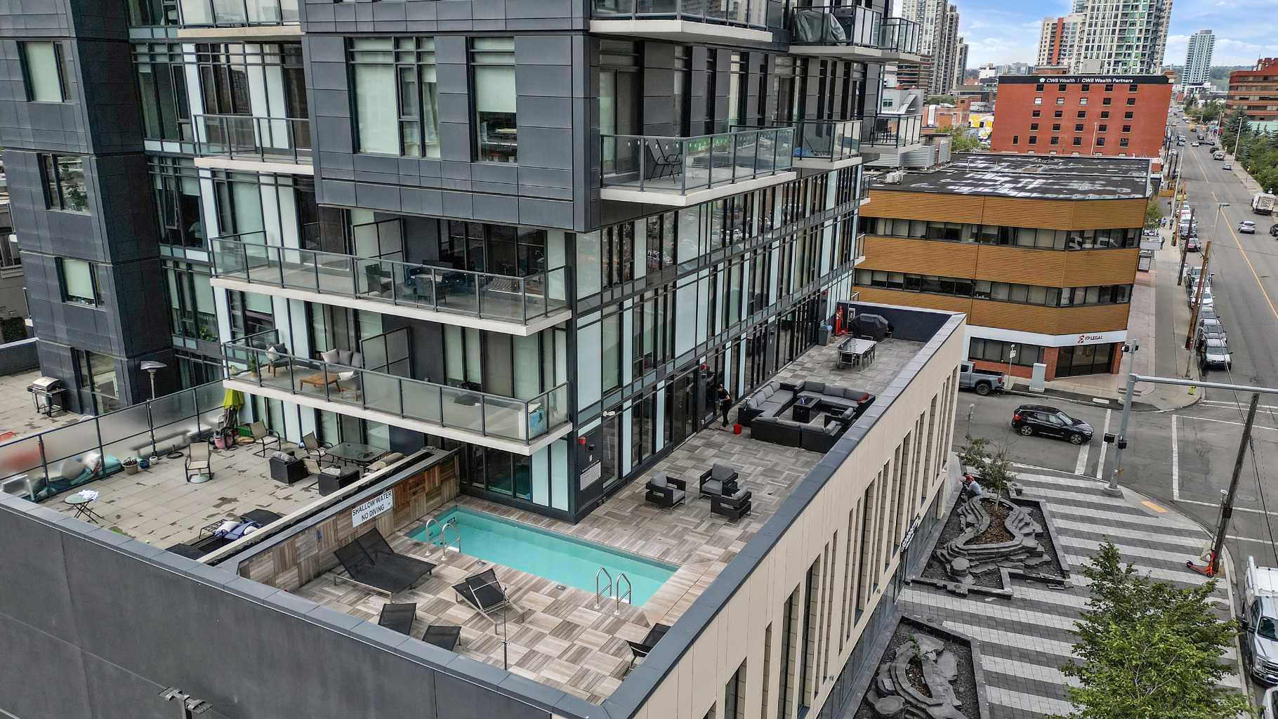 1010 6 Street SW 705