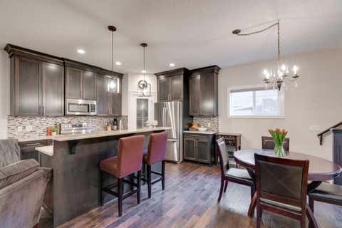 Photo of 309 15 Avenue NE #2, Calgary, AB T2E 1H3 (MLS # A2307511)