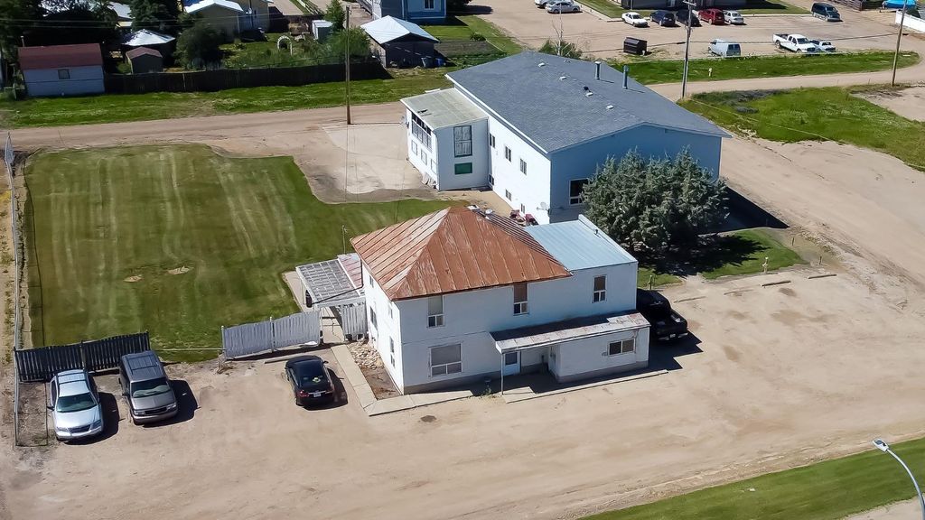 Photo of 501 & 509 Main Street, Falher, AB T0H 1M0 (MLS # A1079650)