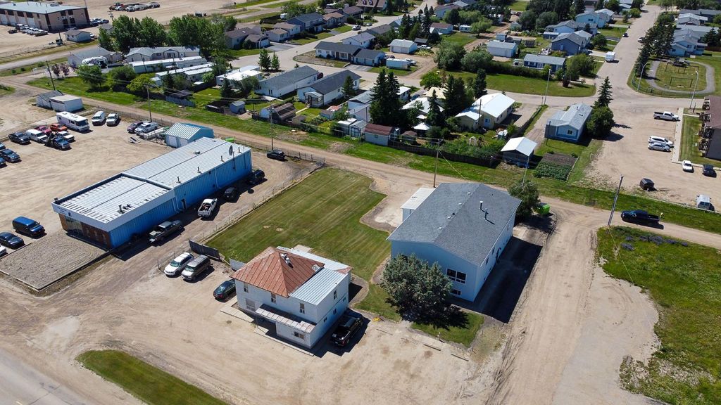 Photo of 501 & 509 Main Street, Falher, AB T0H 1M0 (MLS # A1079650)